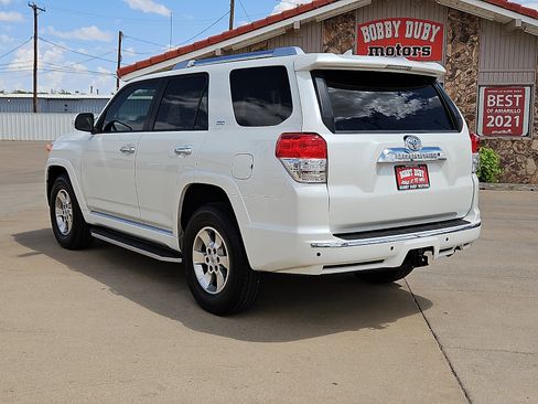 Used 2013 Toyota 4Runner SR5 RWD image 2