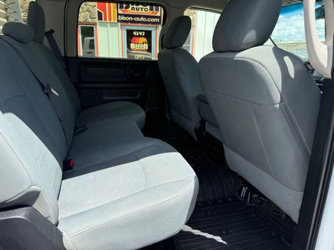 Used 2015 RAM 2500 Tradesman w/ Chrome Appearance Group AWD/4WD image 15