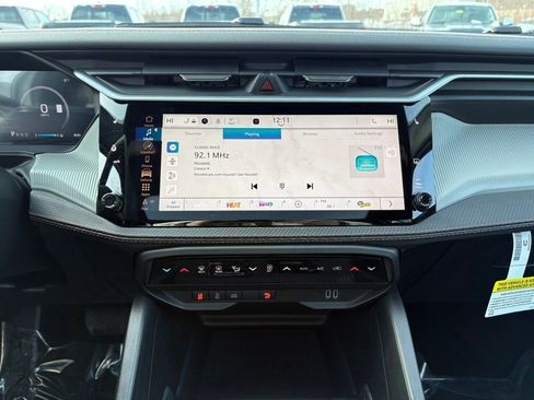 New 2026 Jeep Cherokee Limited image 23