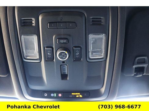 Certified 2023 Chevrolet Suburban High Country image 18