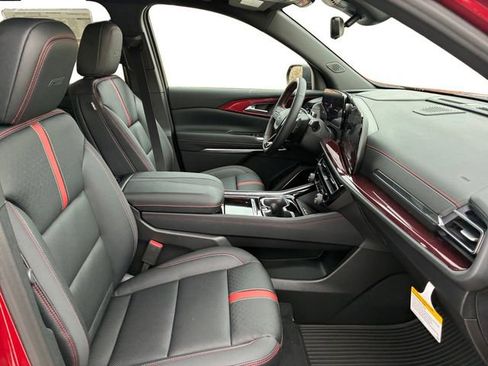 New 2026 Chevrolet Traverse RS image 13