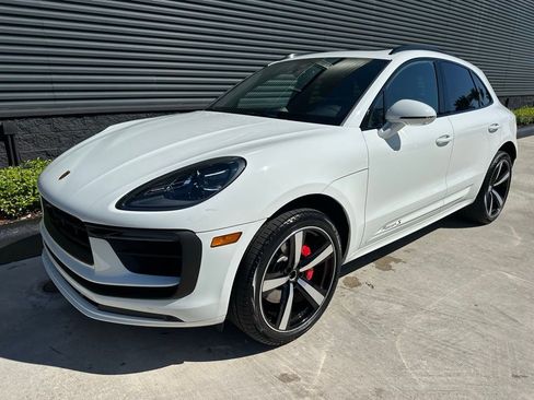 Certified 2023 Porsche Macan S AWD/4WD image 7