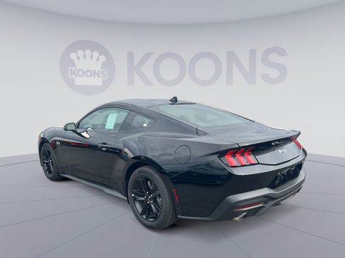 New 2026 Ford Mustang GT RWD image 8