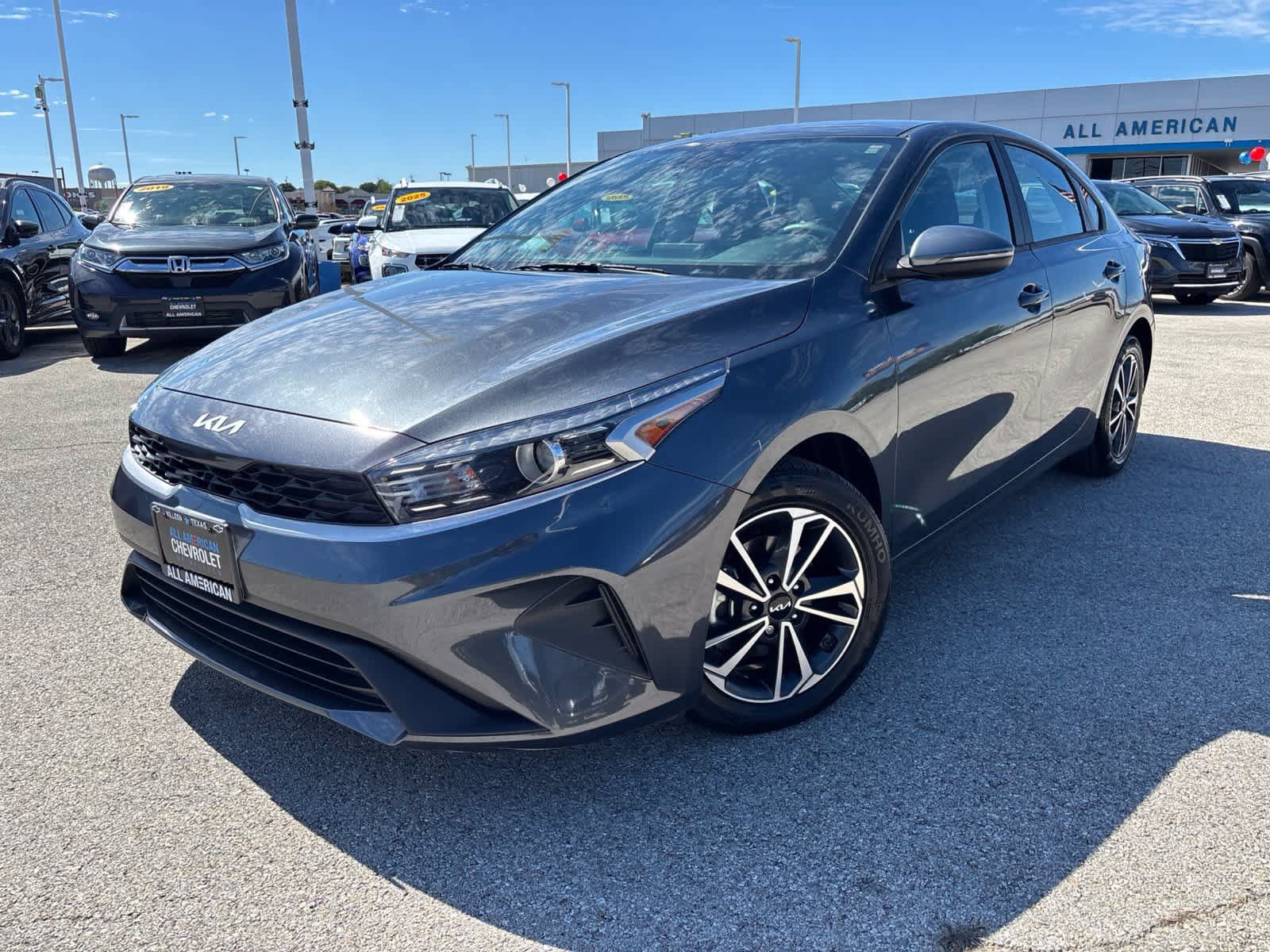 Used 2024 Kia Forte LXS w/ LXS Technology Package FWD image 1