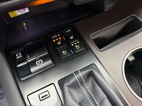 Used 2021 Lexus RX 350 AWD w/ Premium Package image 19