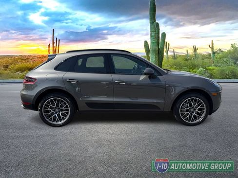 Used 2018 Porsche Macan S AWD/4WD image 11