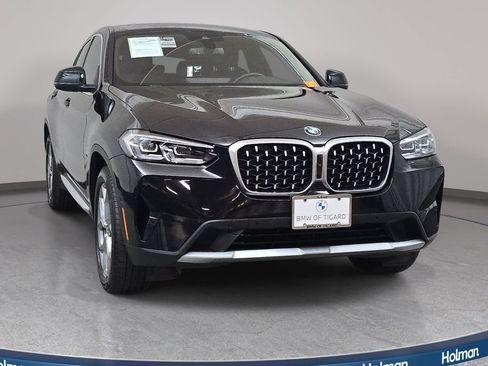 Used 2024 BMW X4 xDrive30i w/ Parking Assistance Package AWD/4WD image 3