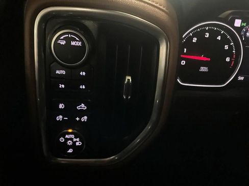 Used 2022 Chevrolet Silverado 1500 High Country w/ Z71 Off-Road Package AWD/4WD image 23