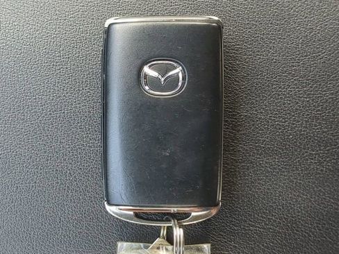 Used 2024 MAZDA MAZDA3 s FWD image 32