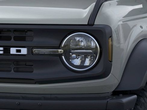 Used 2022 Ford Bronco Black Diamond w/ Sasquatch Package AWD/4WD image 13