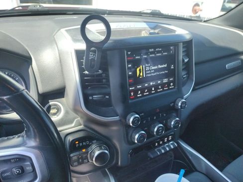 Used 2021 RAM 1500 Big Horn AWD/4WD image 19