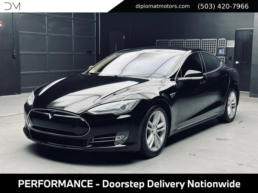 Used 2013 Tesla Model S Performance RWD image 1