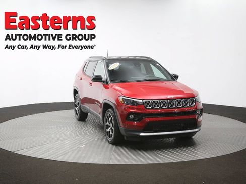 Used 2025 Jeep Compass Limited AWD/4WD image 51