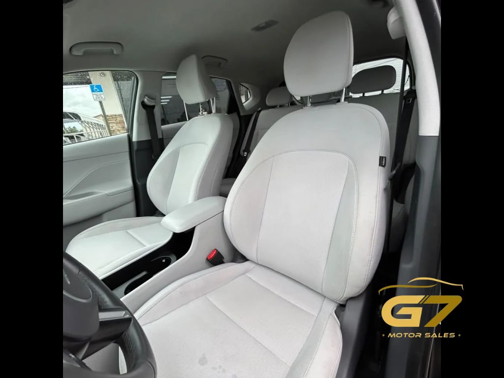 Used 2025 Hyundai Kona SEL FWD image 23