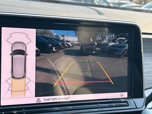 New 2026 Volkswagen Atlas SEL image 18