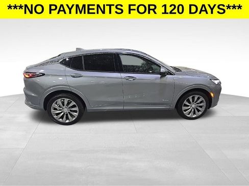 New 2026 Buick Envista Avenir image 8