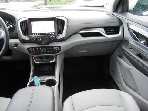 Used 2023 GMC Terrain SLT w/ Infotainment Package II FWD image 14