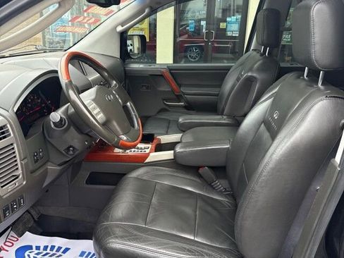 Used 2004 INFINITI QX56 4WD w/ Smart Vision Pkg image 10