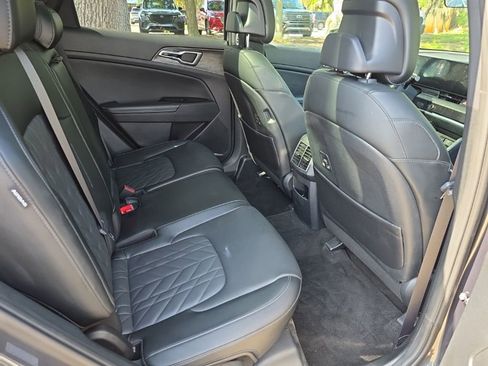 Used 2024 Kia Sportage X-Line w/ X-Line Premium Package AWD/4WD image 9