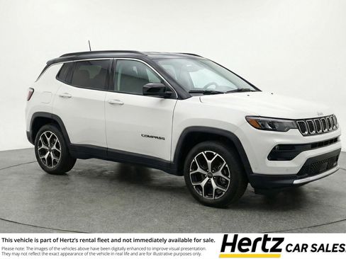 Used 2025 Jeep Compass Limited image 1