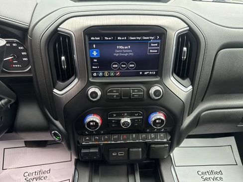 Used 2019 GMC Sierra 1500 Denali w/ Denali Ultimate Package AWD/4WD image 25