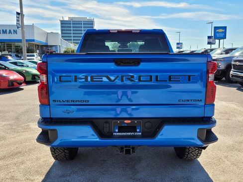 New 2026 Chevrolet Silverado 1500 Custom w/ Turbomax Blackout Package image 7
