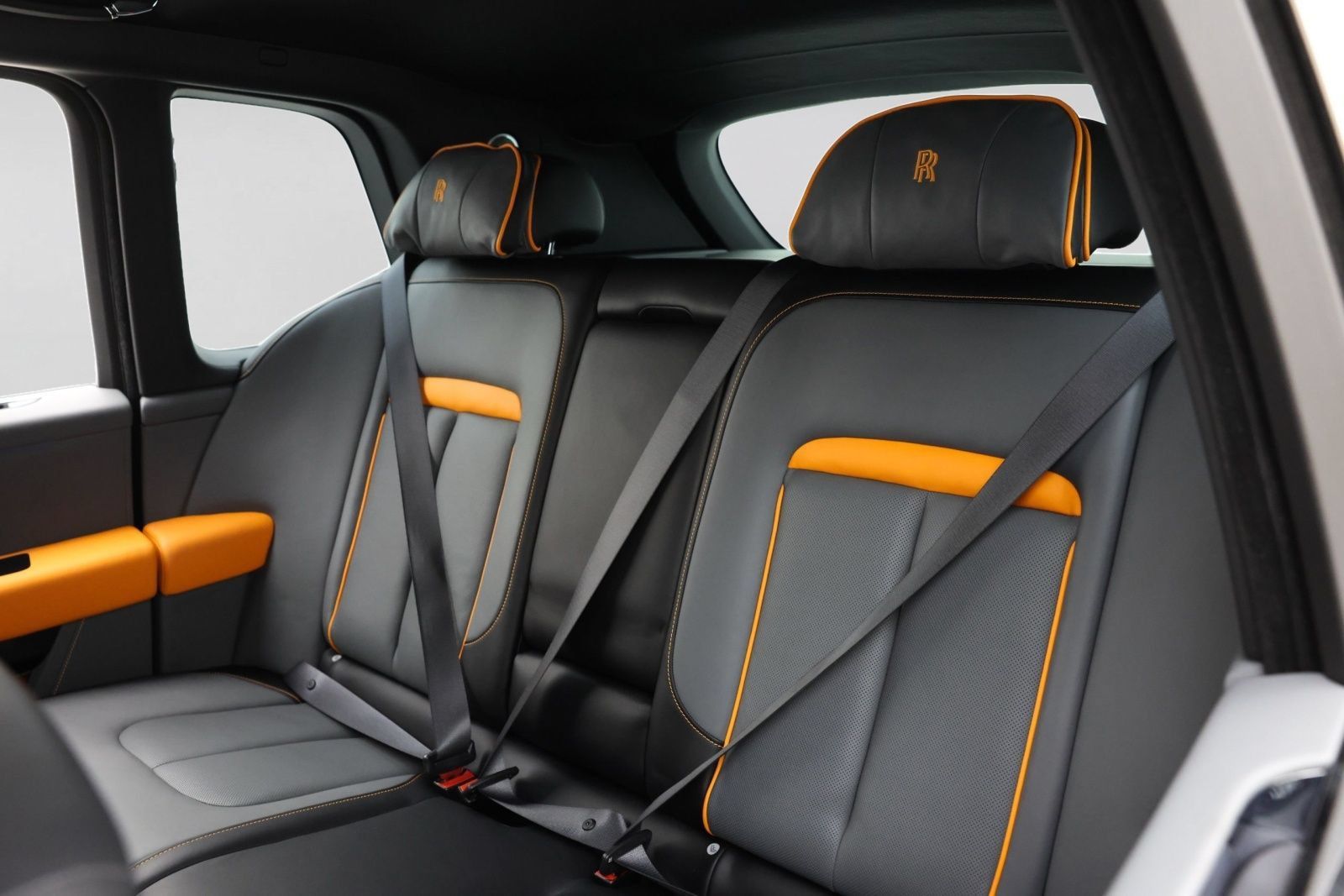 Certified 2023 Rolls-Royce Cullinan w/ Cullinan Package AWD/4WD image 6