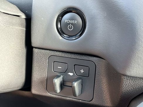 Used 2026 Toyota Tundra Platinum AWD/4WD image 36