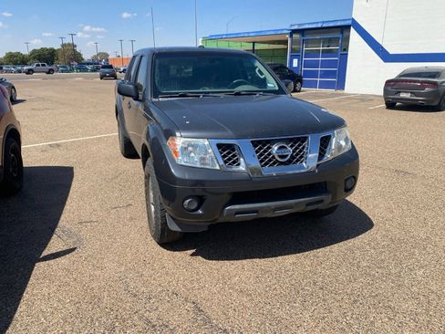 Used 2013 Nissan Frontier SV RWD image 24