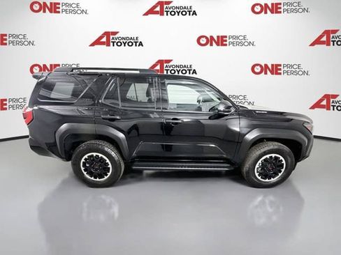 Certified 2025 Toyota 4Runner TRD Off-Road AWD/4WD image 9