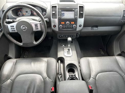 Used 2020 Nissan Frontier PRO-4X w/ Pro-4x Utility Package AWD/4WD image 15