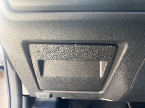 Used 2023 Subaru Outback Premium image 12