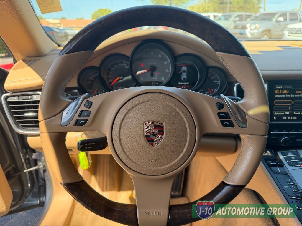 Used 2012 Porsche Panamera S RWD image 18