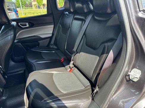 Certified 2023 Jeep Compass Limited AWD/4WD image 28