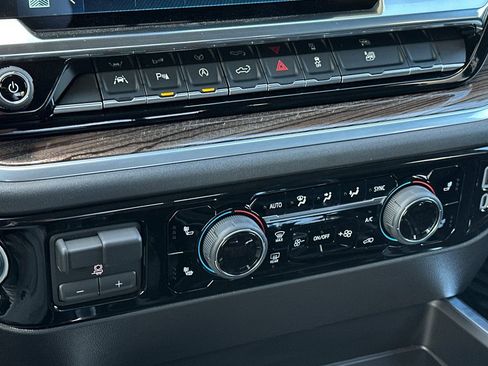 New 2026 Chevrolet Silverado 1500 LT w/ Safety Package AWD/4WD image 20