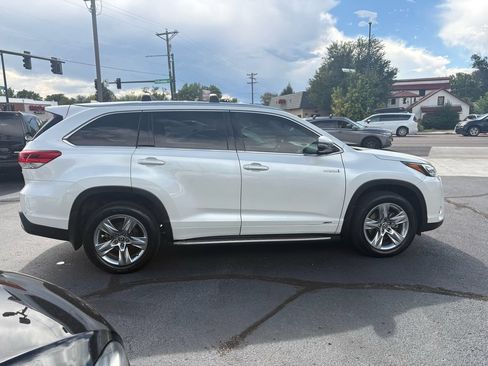 Used 2019 Toyota Highlander Limited AWD/4WD image 15