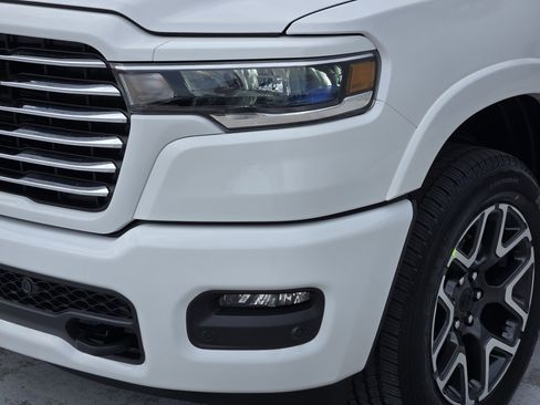New 2026 RAM 1500 Laramie AWD/4WD image 6