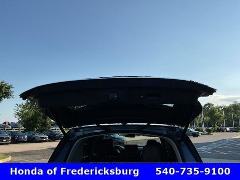 Used 2026 Honda Pilot Elite image 12