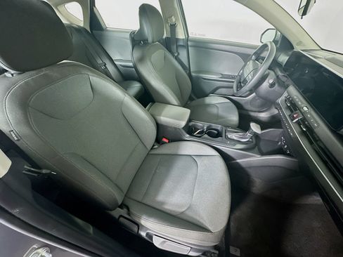 Used 2025 Kia K4 FWD image 31
