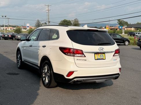 Used 2017 Hyundai Santa Fe SE w/ SE Premium Package 02 FWD image 5