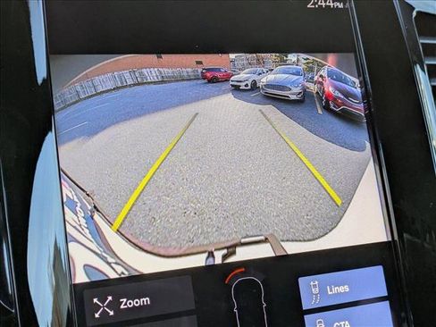 Used 2022 Volvo XC90 T6 Momentum w/ Advanced Package image 14