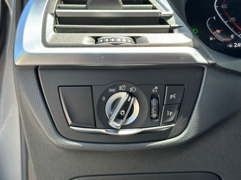 Used 2024 BMW X3 xDrive30i w/ Premium Package w/ZPA AWD/4WD image 28