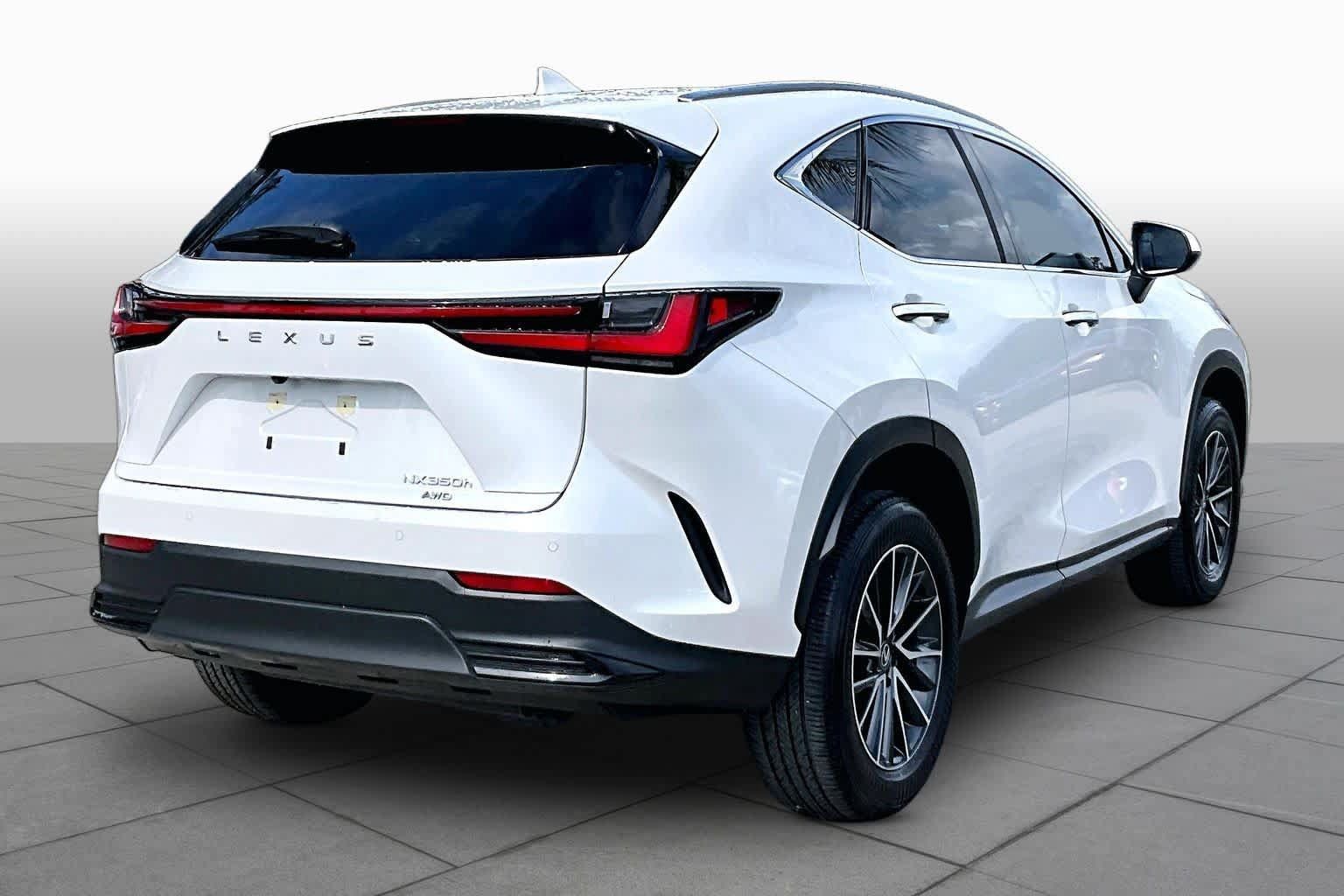 Used 2024 Lexus NX 350h AWD image 13