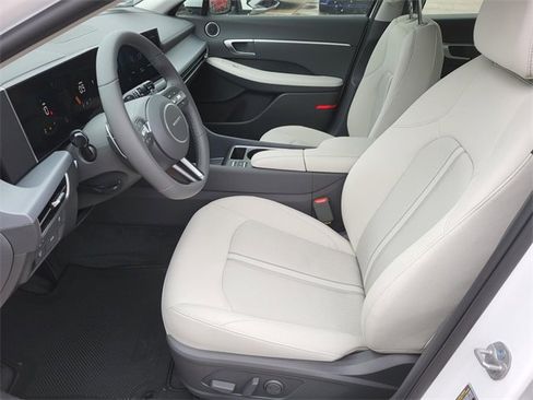 New 2026 Hyundai Sonata SEL image 12