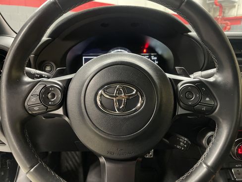 Certified 2023 Toyota GR86 Premium w/ ALL Weather Mat Package (TMS) image 18