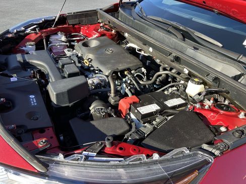 Certified 2025 Toyota RAV4 XLE image 33