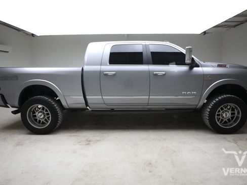 Used 2020 RAM 2500 Limited AWD/4WD image 6
