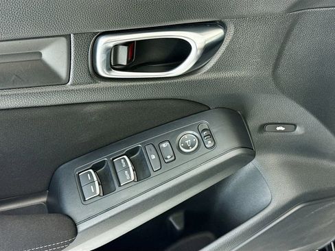 Certified 2025 Honda Civic LX image 23