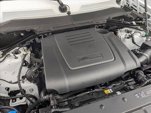 New 2026 Land Rover Defender 110 S AWD/4WD image 17