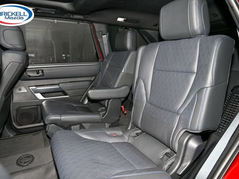 Used 2024 Toyota Sequoia Platinum AWD/4WD image 7